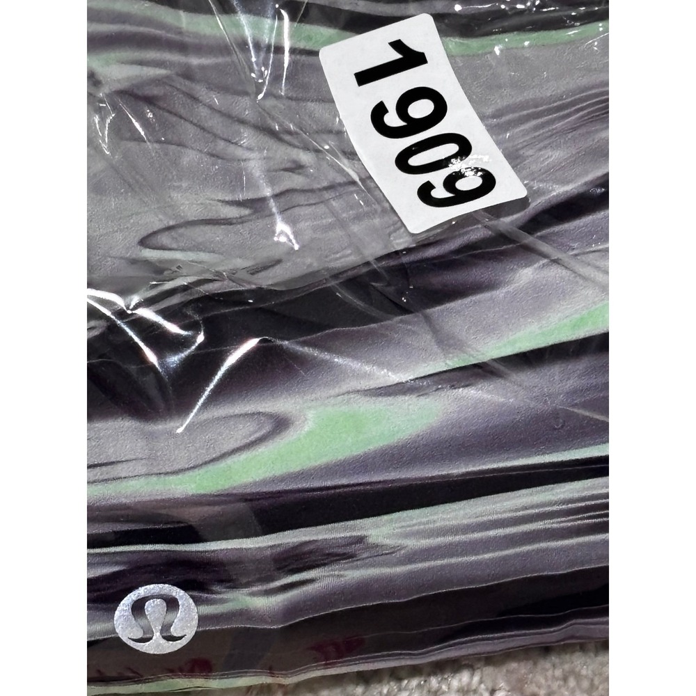 Lululemon Base Pace 25' High Rise Leggings Size 4 Liquify Black Multi Marble - Picture 8 of 8